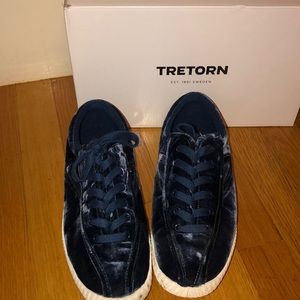 Madewell x Tretorn suede navy sneakers